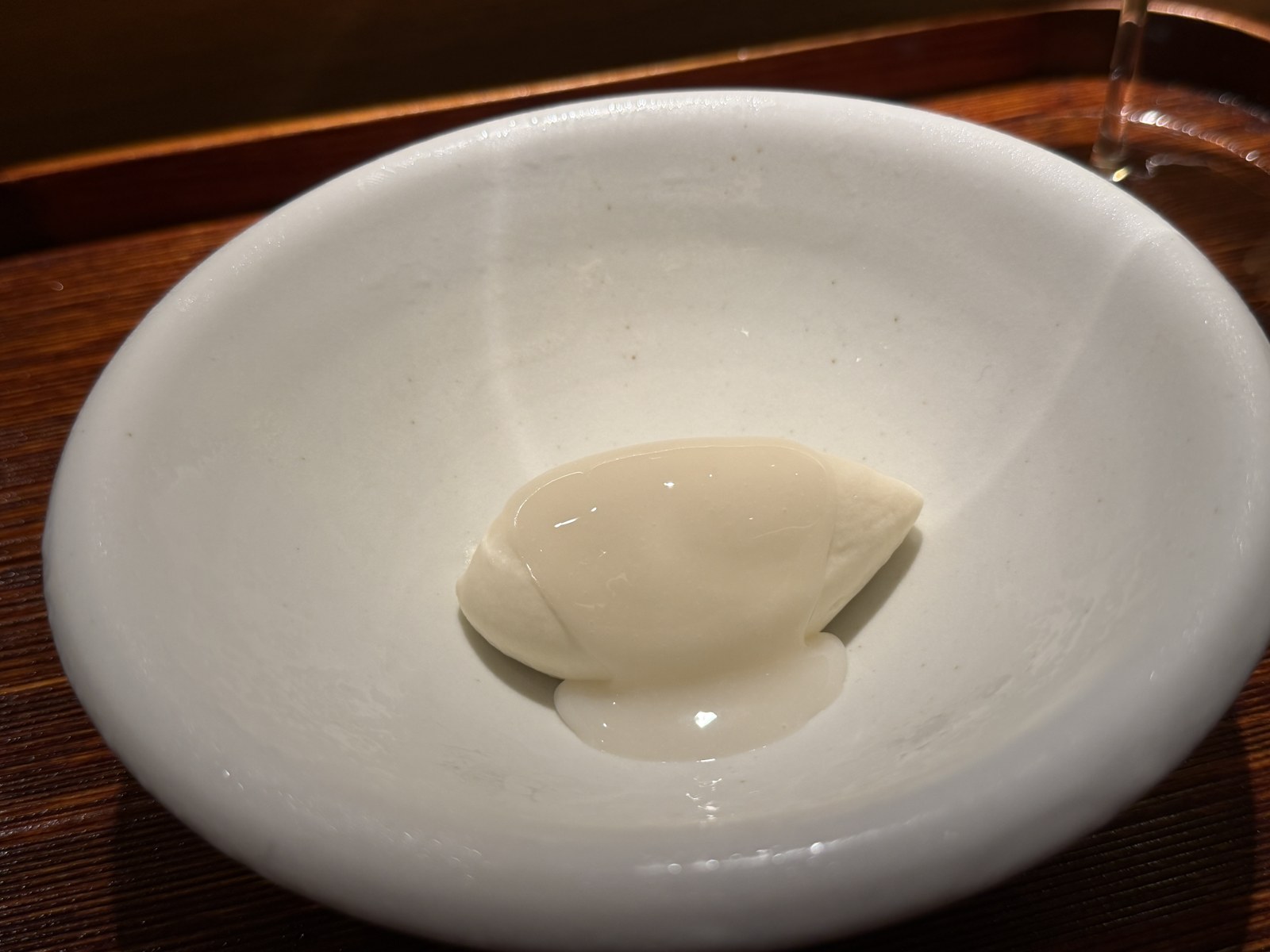 銀座 有涯｜酒粕のアイスクリームとお米のピューレ